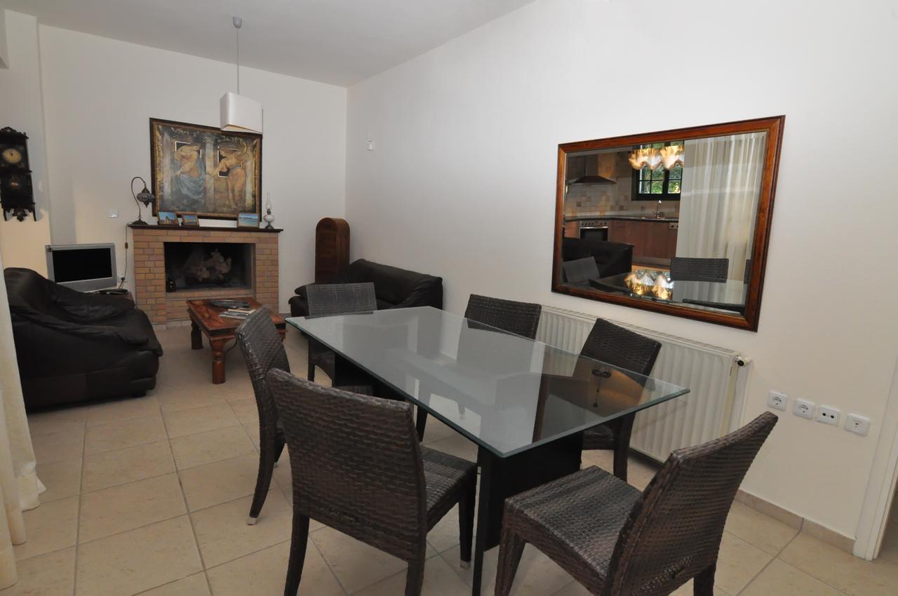 Ocean Village Apartments Agia Pelagia  Bagian luar foto